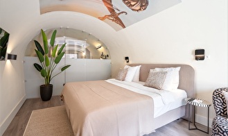 Judge's Canal Room